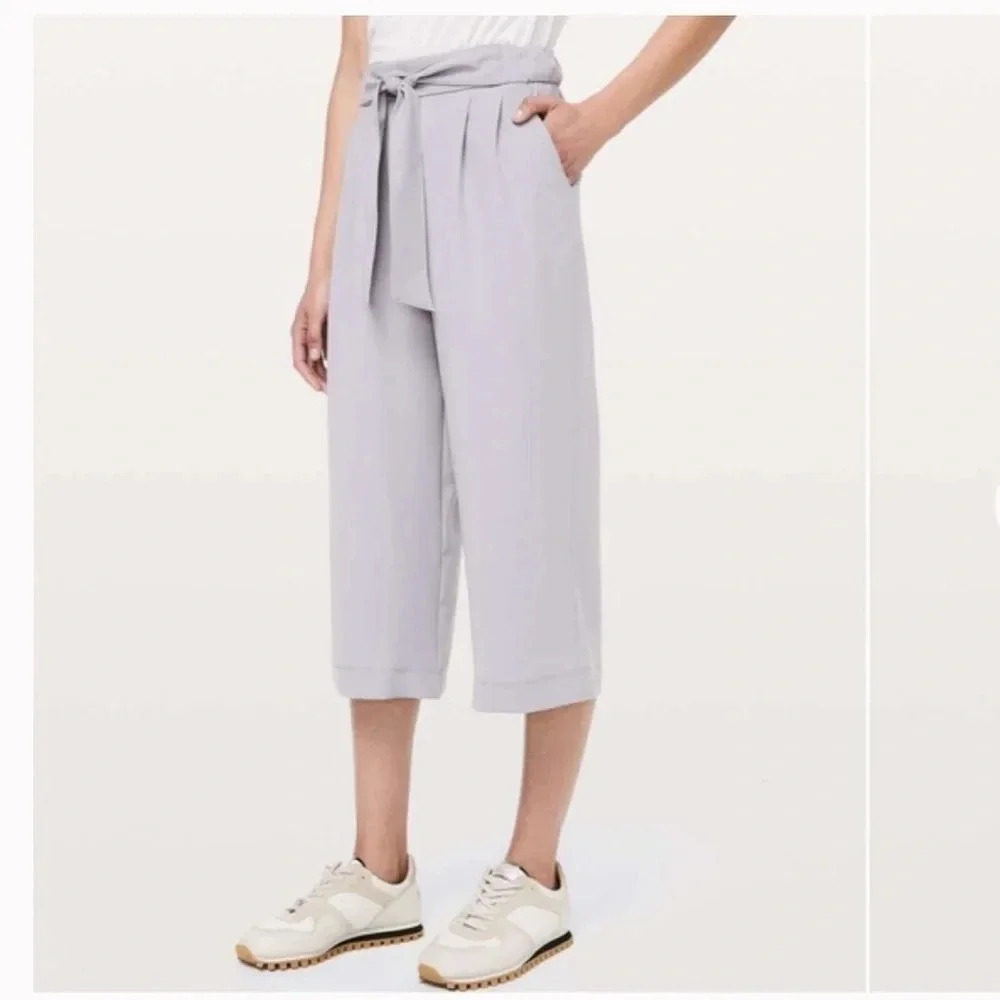 Lululemon Noir Crop Pants Wide Leg Tie Waist Gray Silverscreen Athleisure Size 6